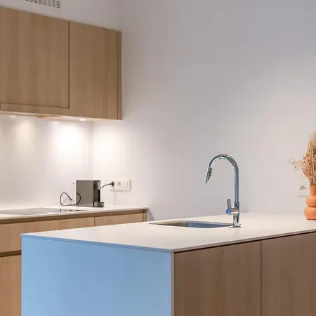 公寓 Modern In The Iconic Ensor Tower *