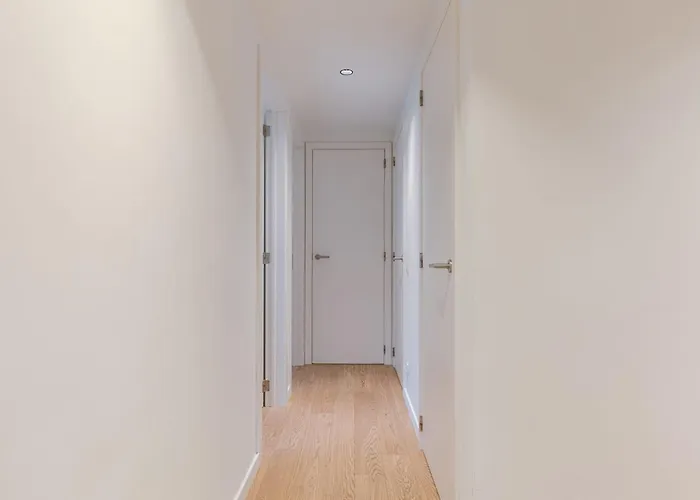 Modern In The Iconic Ensor Tower 公寓 奥斯滕德